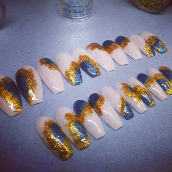 Beautiful Press on Nails 💅 - Picture 2 of 2